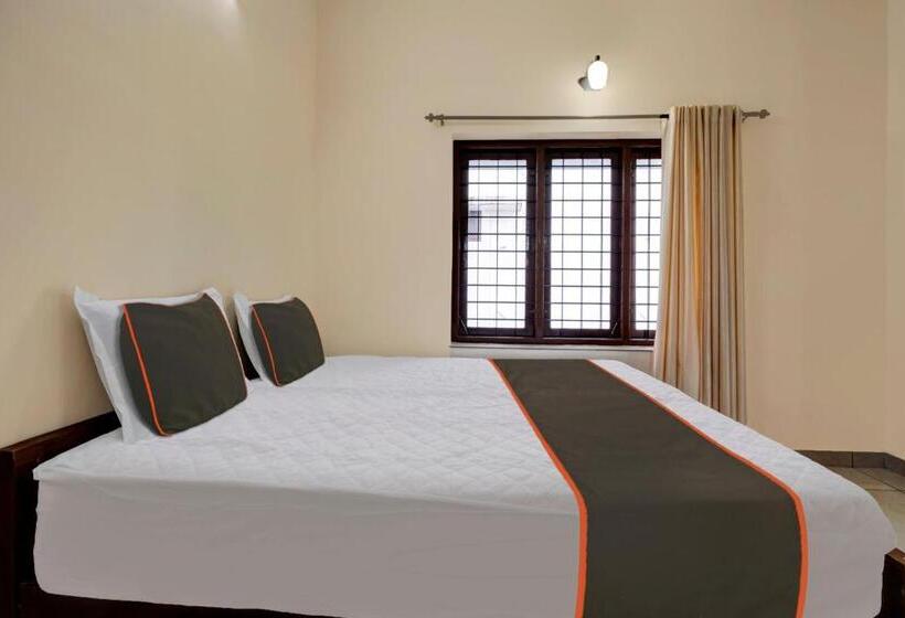 Отель Addis Homes