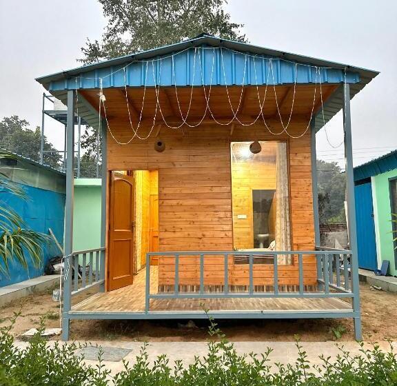 בית מלון כפרי Farm With 5 Huts, Heated Pool And Bonfire