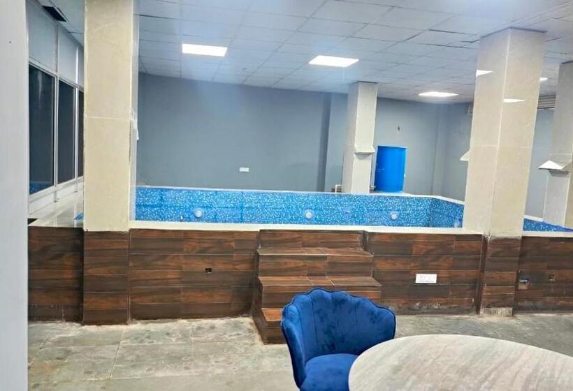 בית מלון כפרי Farm With 5 Huts, Heated Pool And Bonfire