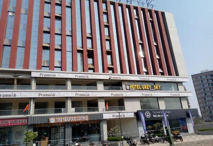 Fabhotel Grey Sky   Nr Gandhinagar Sector 11