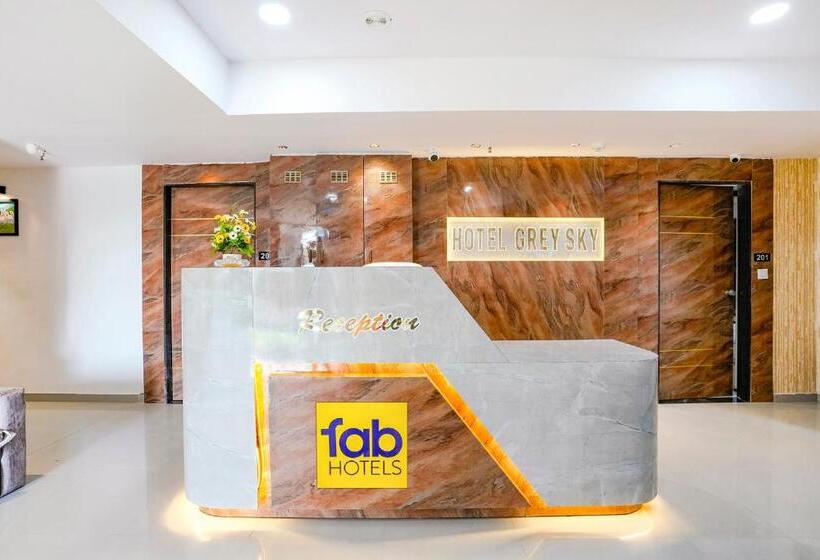 Fabhotel Grey Sky   Nr Gandhinagar Sector 11