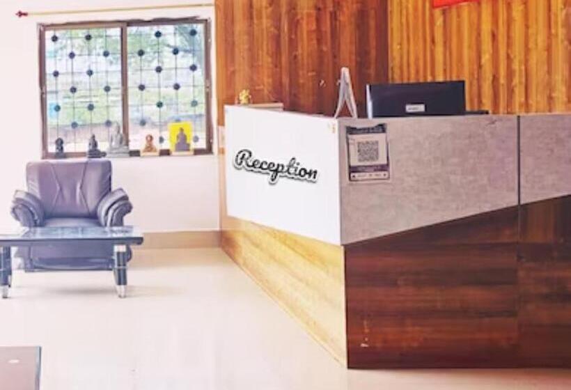 ホテル Goroomgo Nalanda Guest House