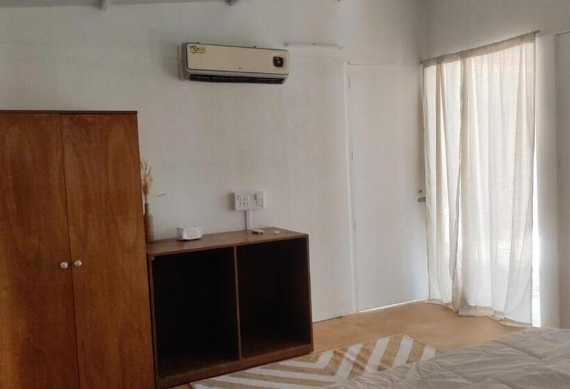 בית מלון כפרי Heira