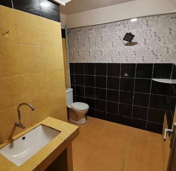 בית מלון כפרי Matahari Chalet Long Beach Perhentian Island