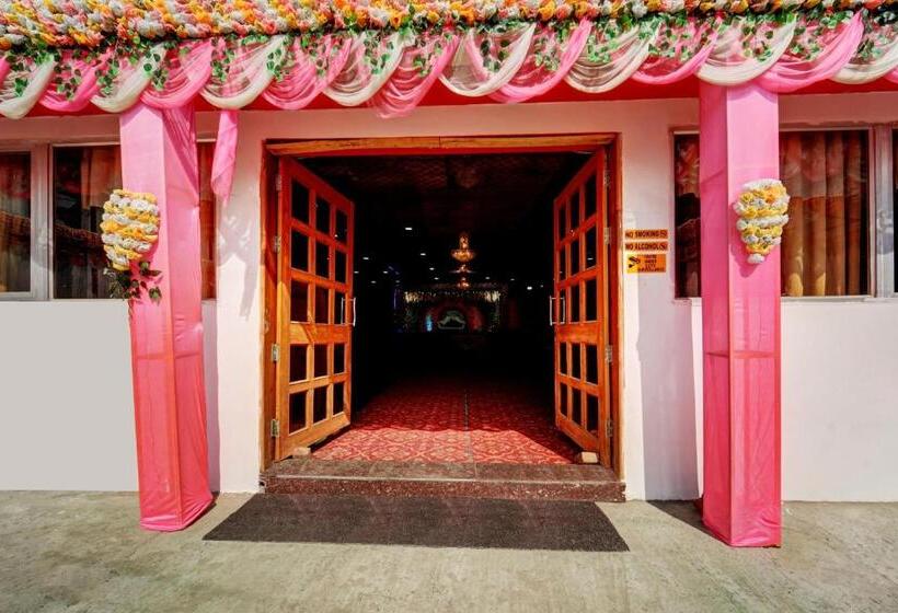 ホテル Oyo Flagship Ring & Roses Wedding Paradise