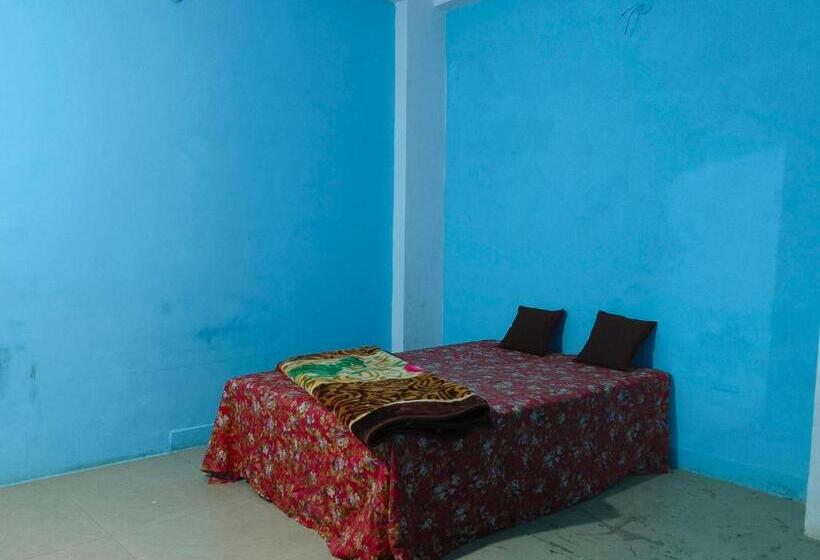 فندق The City View Cafe And Restaurant