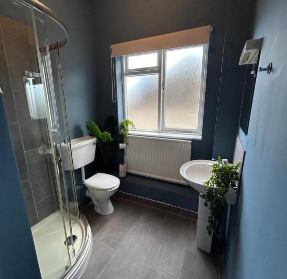 בית מלון כפרי Pershore Rooms At The Star