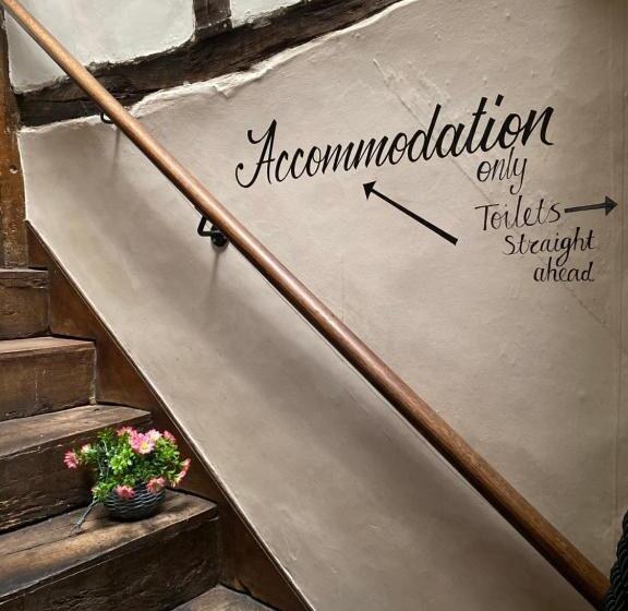 בית מלון כפרי Pershore Rooms At The Star