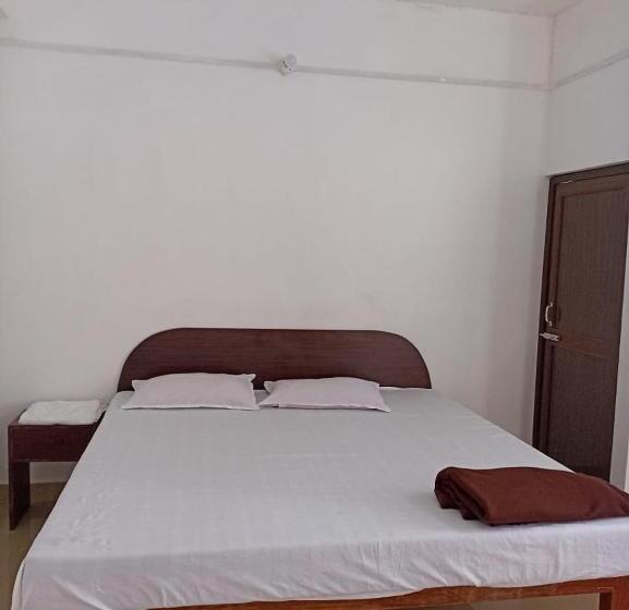 ホテル Punjab Residency