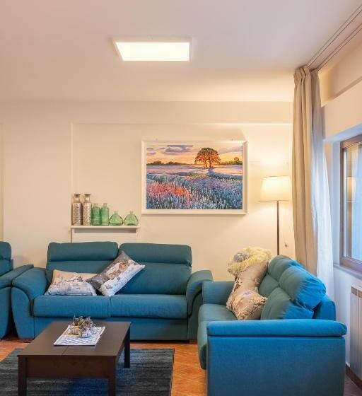 בית מלון כפרי Rasinus