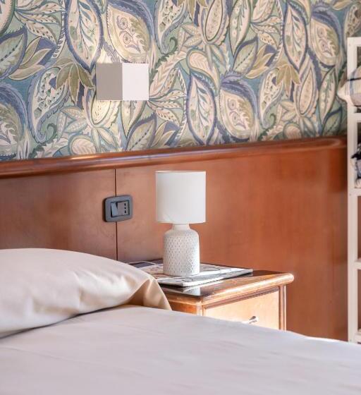 בית מלון כפרי Rasinus