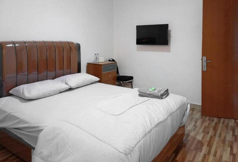 בית מלון כפרי Reddoorz Syariah Near Kbc Batam Centre