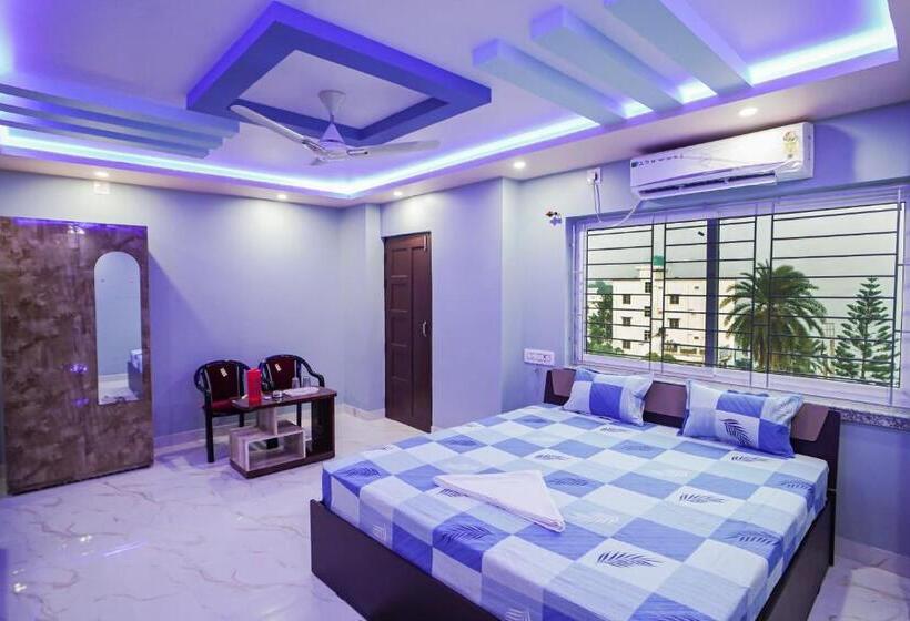 ホテル River Leaf Inn Taki !! Luxurious Rooms With River Facing Private Balconies !!