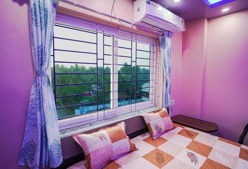 ホテル River Leaf Inn Taki !! Luxurious Rooms With River Facing Private Balconies !!