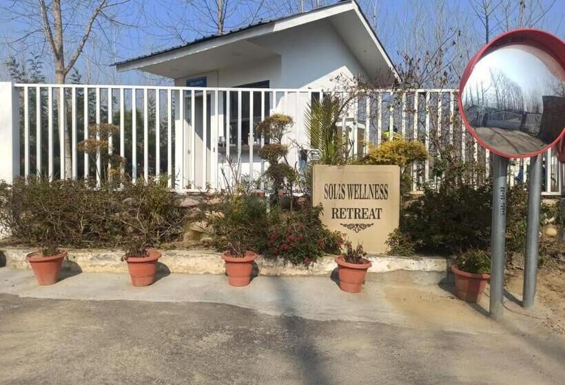 فندق Solis Wellness Retreat