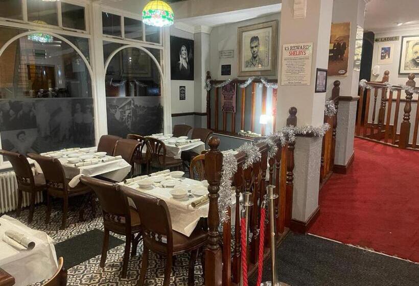 ホテル The Office Bar And Restaurant