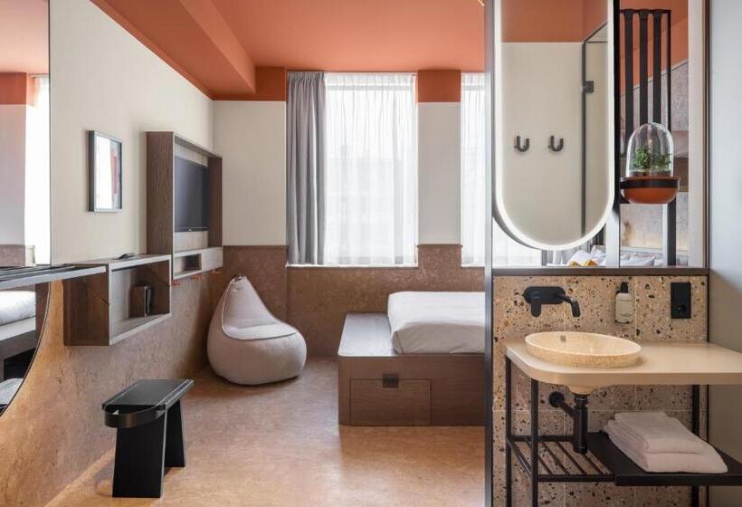 酒店 The Usual Rotterdam