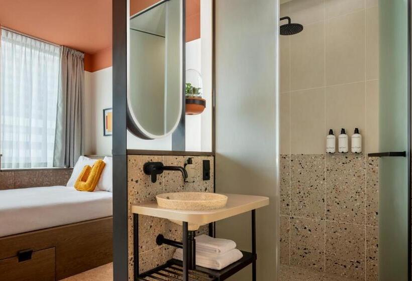 酒店 The Usual Rotterdam