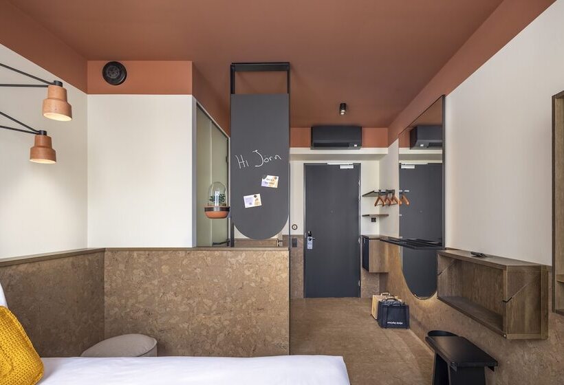 酒店 The Usual Rotterdam