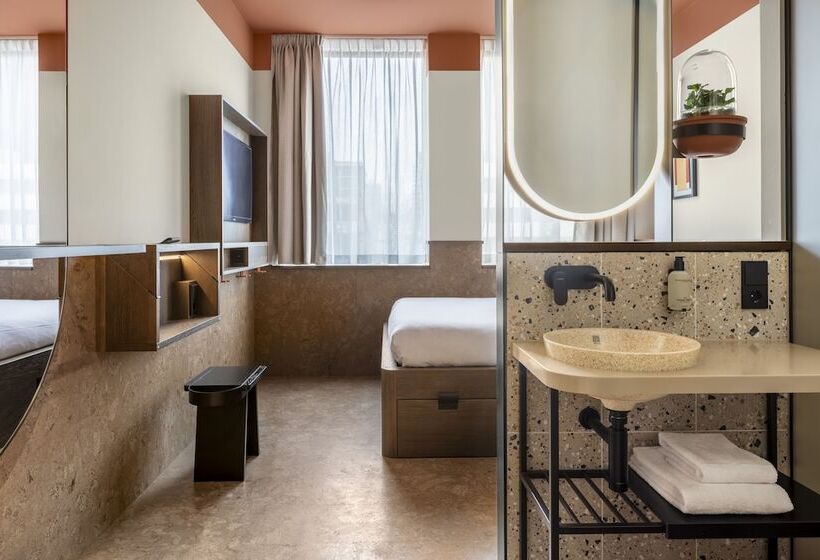 酒店 The Usual Rotterdam