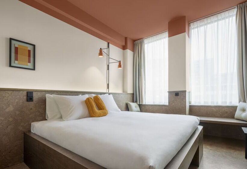 酒店 The Usual Rotterdam