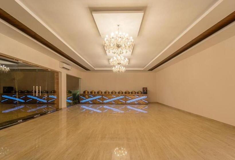 فندق Treebo Greenland Resort, Patia