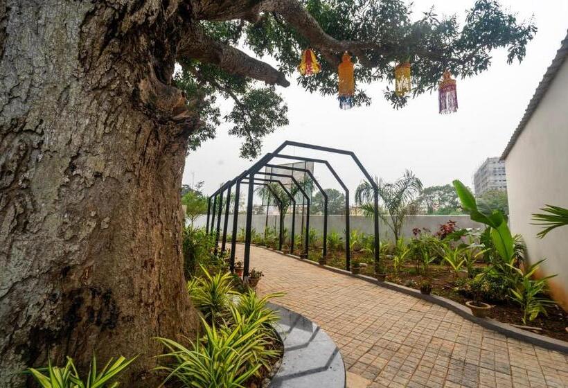 فندق Treebo Greenland Resort, Patia