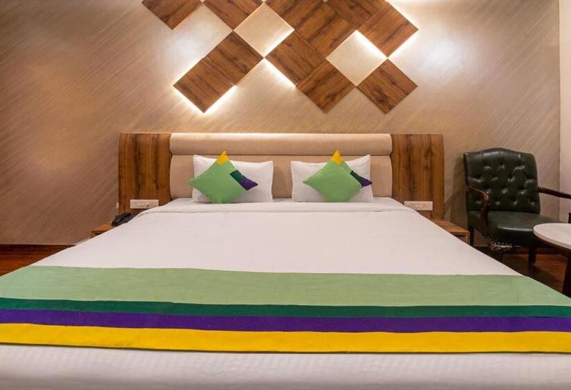 فندق Treebo Greenland Resort, Patia