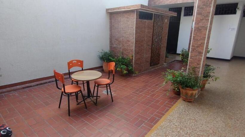 فندق Tunjo De Oro Neiva