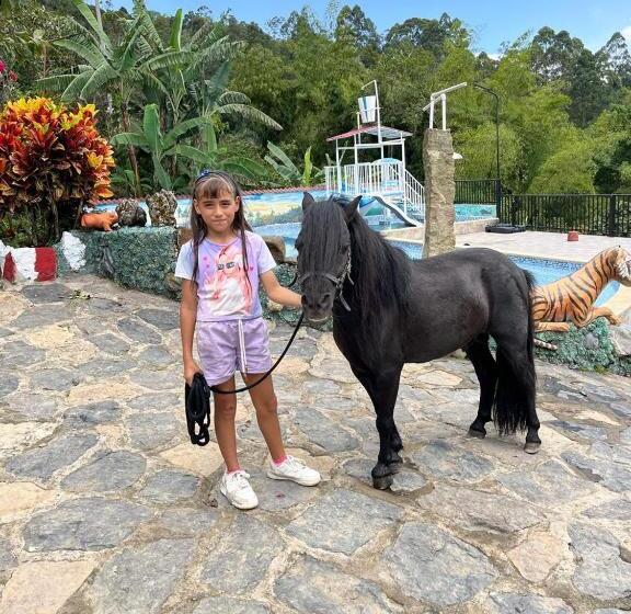 فندق Finca Campestre Villa Sarita