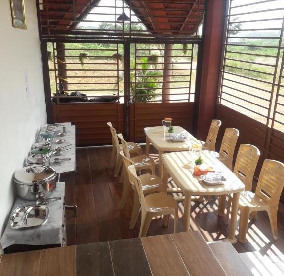 酒店 Vs Heritage Inn