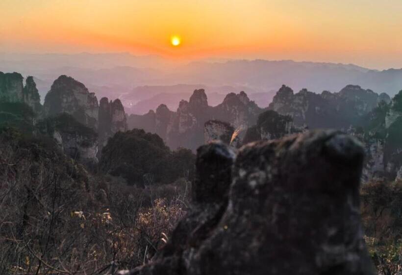 Отель Zhangjiajie Yolo Resort  Within Zhangjiajie National Forest Park