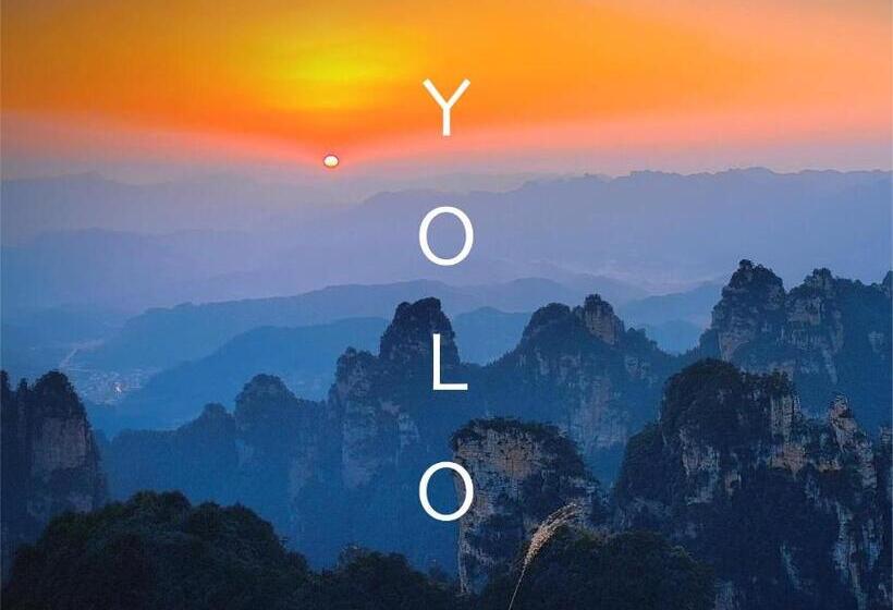 Отель Zhangjiajie Yolo Resort  Within Zhangjiajie National Forest Park