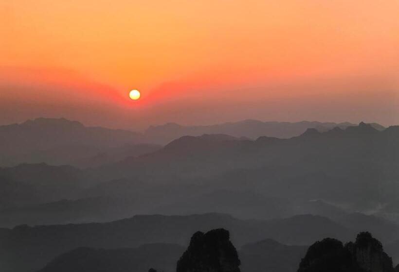 Отель Zhangjiajie Yolo Resort  Within Zhangjiajie National Forest Park