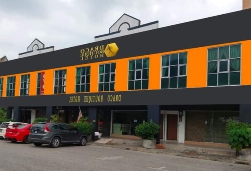 Hs Hotel Siswa Near Utar