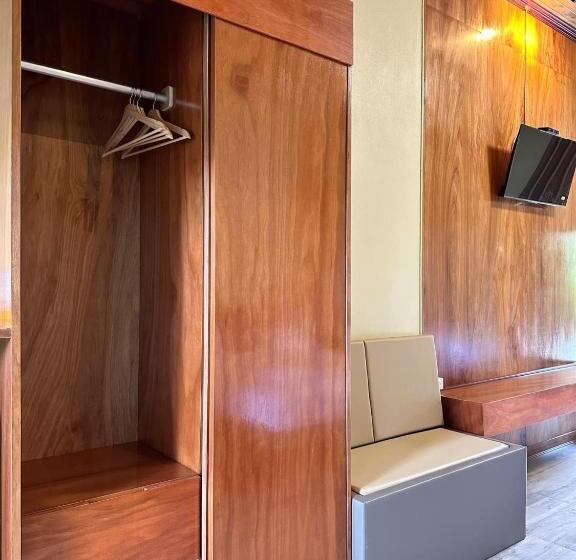 Motel Phangnga Save House   เซฟเฮาส์พังงา