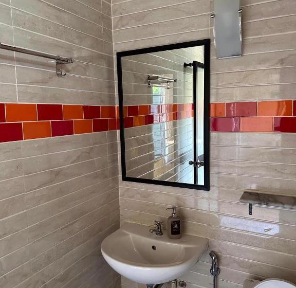 Motel Phangnga Save House   เซฟเฮาส์พังงา