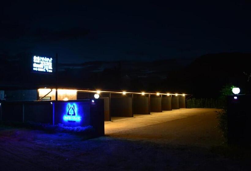 Motel Phangnga Save House   เซฟเฮาส์พังงา