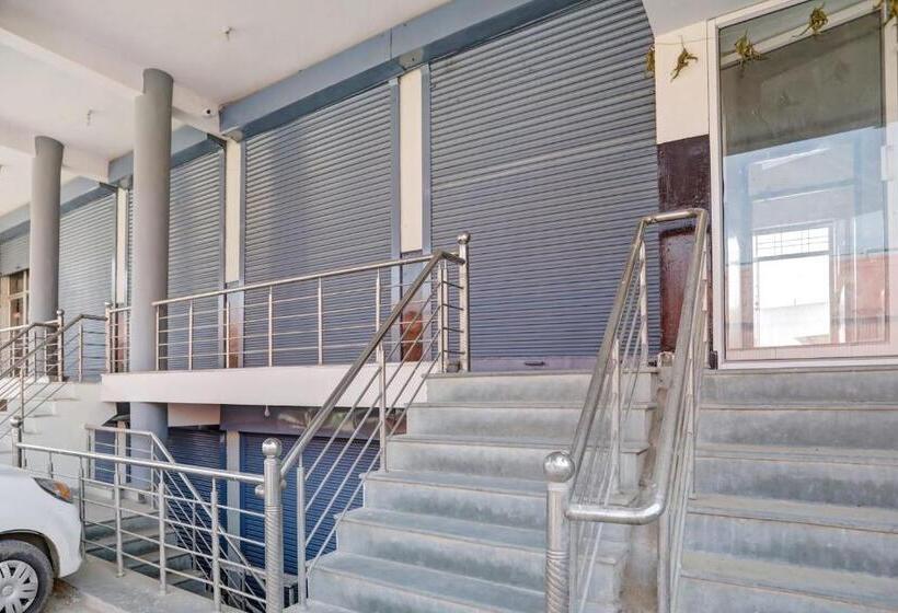 فندق Funday, Jaipur