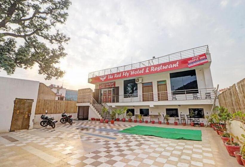 Oyo Hotel Redfly Inn