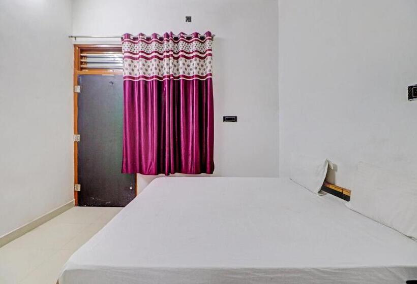 Oyo Hotel Redfly Inn