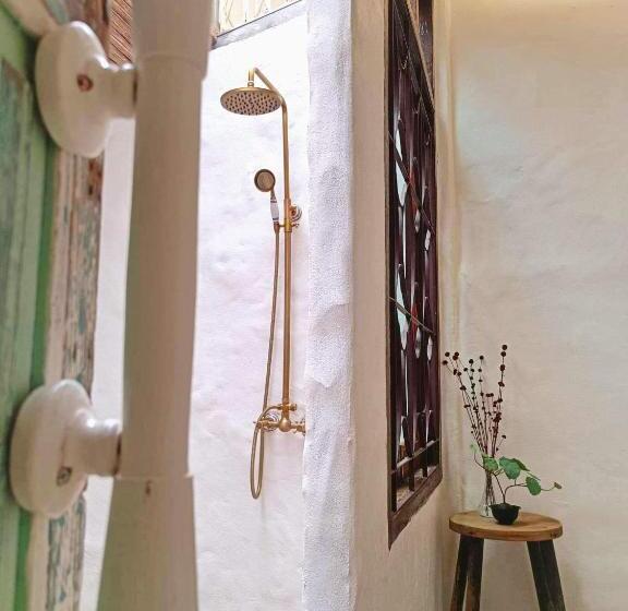 Pensionat ทรายทองบีชรีสอร์ท