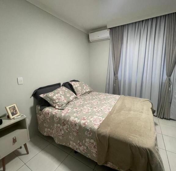 ペンション Casa Com Quarto Disponível Em Guaramirim