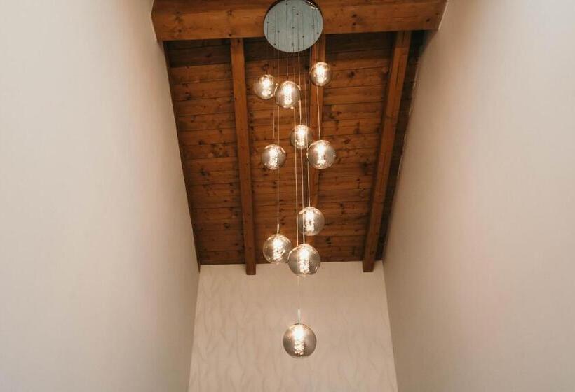 ペンション Gio Leo Guest House