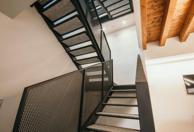 ペンション Gio Leo Guest House