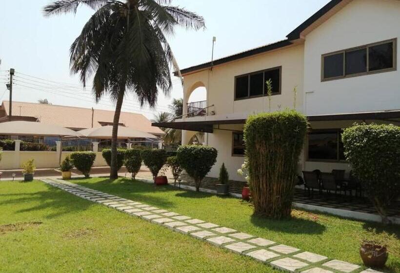 پانسیون Golf Events And Lodge