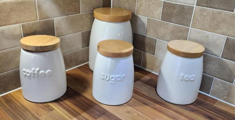 פנסיון Hull City Apartment 05