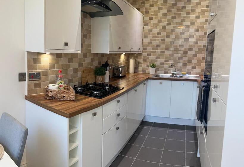 펜션 Hull City Apartment No 09