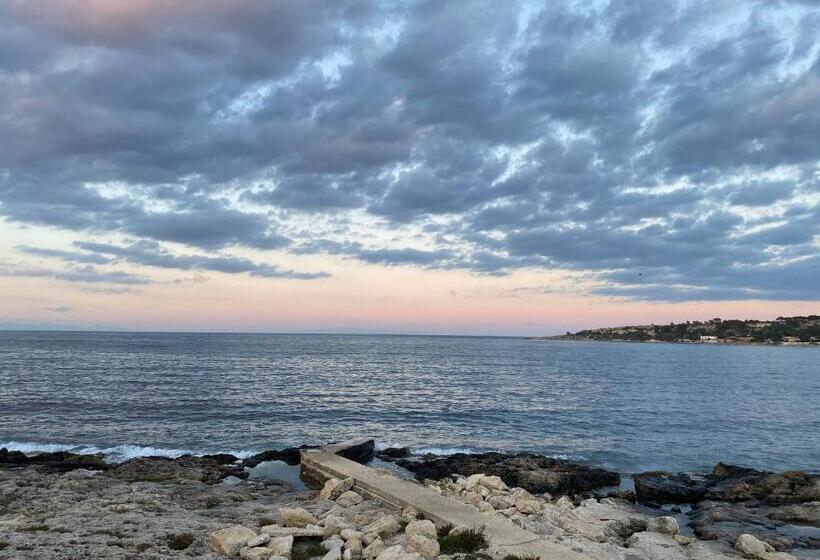 펜션 La Marchesina House