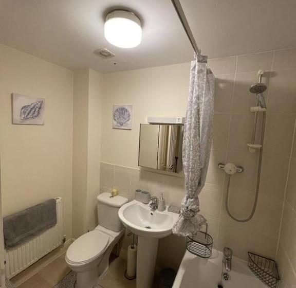 פנסיון Lychgate Guest House